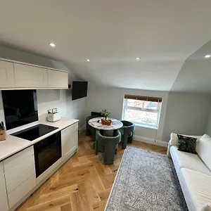  Apartment New Stylish One Bedroom
